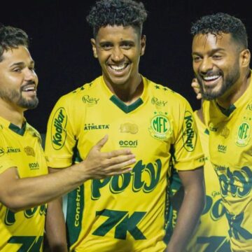 Palmeiras perde do Mirassol e vê vantagem na liderança do Brasileirão encurtar; veja gols