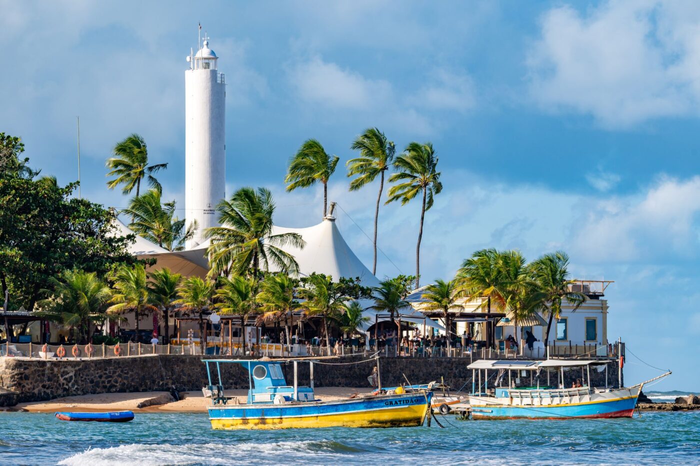 Vem, verão: 7 passeios de bate e volta imperdíveis saindo de Salvador