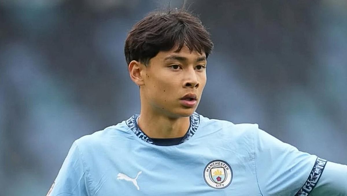 Promessa de 19 anos do Manchester City abandona o futebol para estudar Direito em Oxford