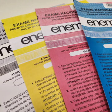 Enem 2025: Mais de 4,8 milhões de candidatos participam do 1° dia de provas neste domingo (9)
