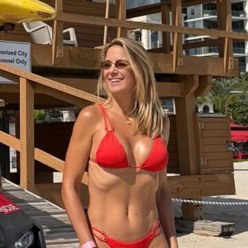 Aos 49, Ticiane Pinheiro exibe corpão em praia de Miami; veja fotos