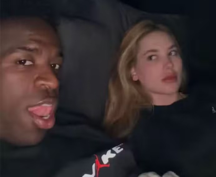 Após rumores de desentendimento, Vini Jr. posta com Virginia Fonseca e afasta boatos