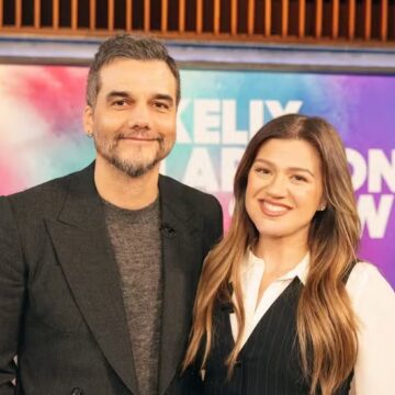 Wagner Moura promove ‘O Agente Secreto’ em talk-show de Kelly Clarkson nos EUA