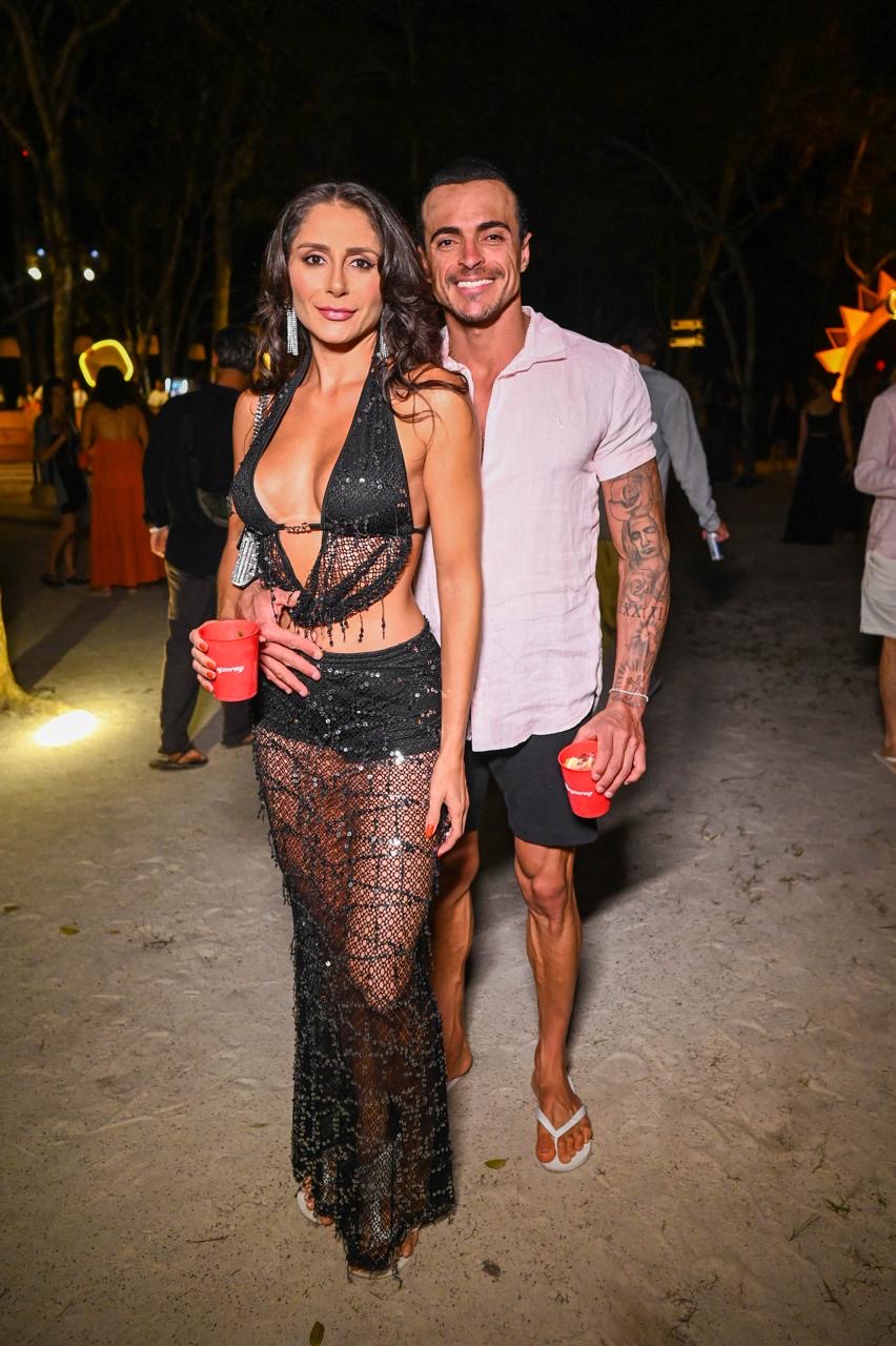 Isabela Silveira e Victor Dalcol