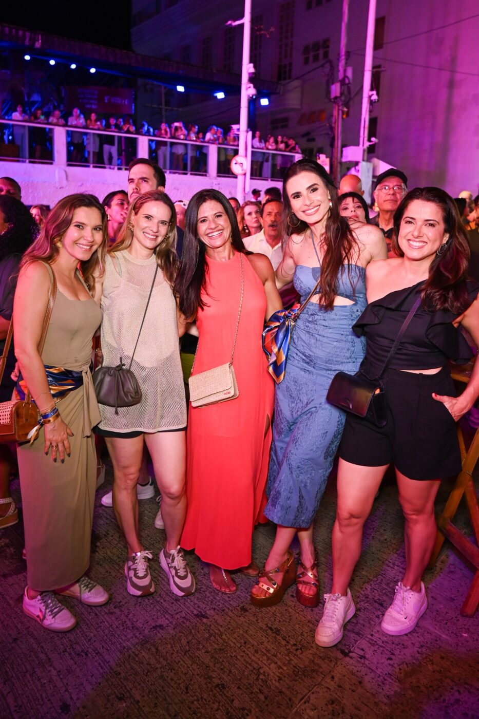 Lara Kertzs, Safira Andrade, Lidiane Angelim, Michelle Gonzales e Juliana Berman