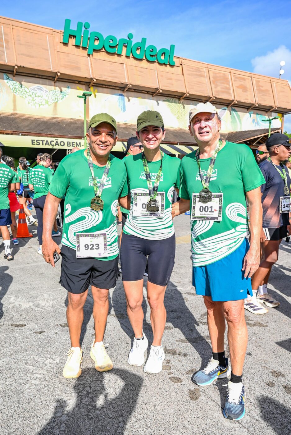 Bira, Amanda Vasconcelos e João Gualberto