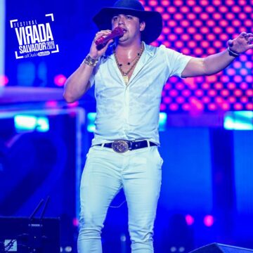 Fenômeno! Natanzinho Lima coloca o público para arrochar e sofrer no Festival Virada Salvador