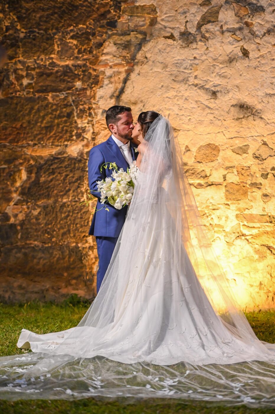 Gustavo Charão e Letícia Guimarães