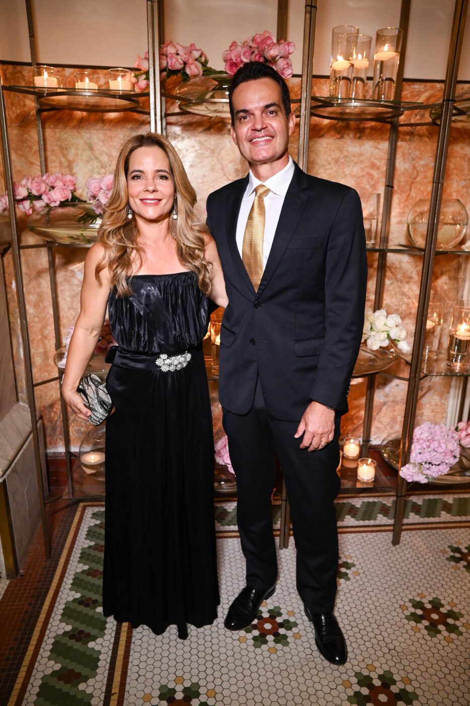 Viviane Serravalle e Ronald Sampaio