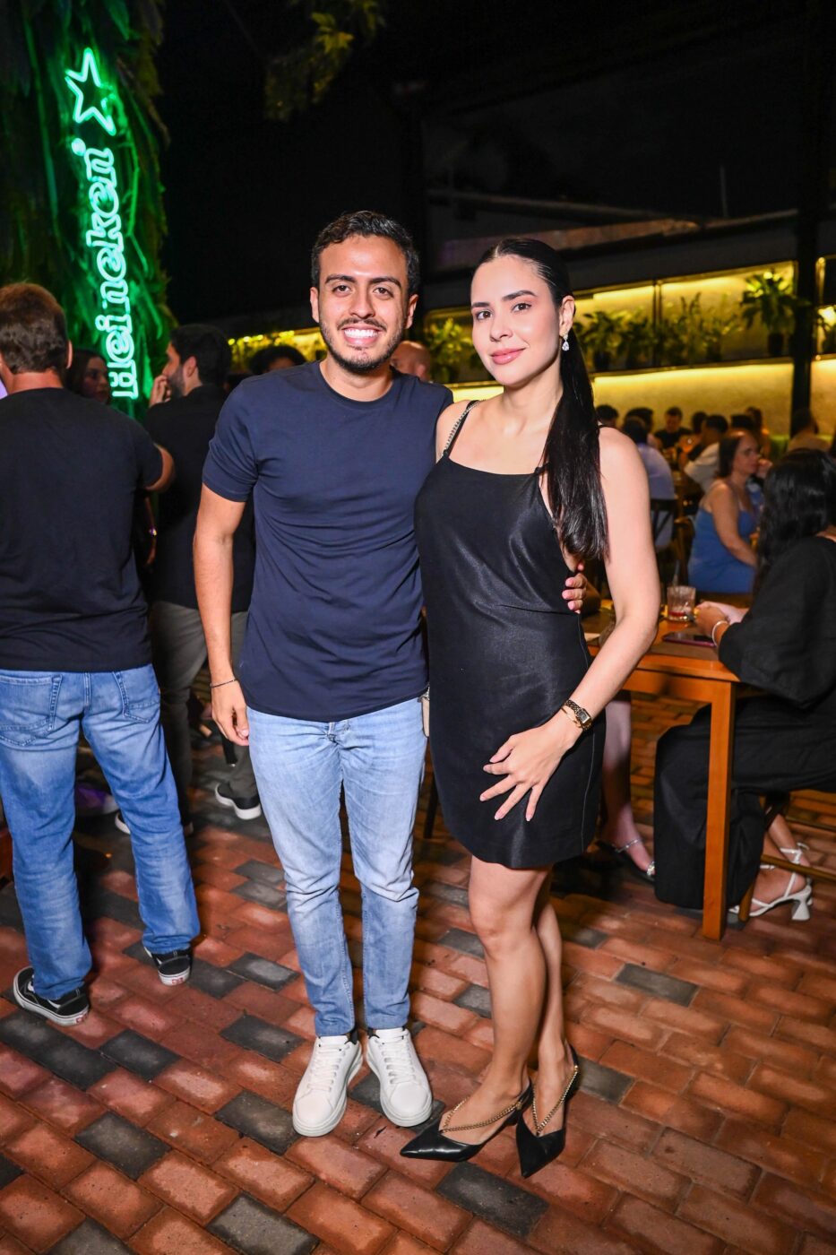 Vinícius Lobo e Naiara Rebouças