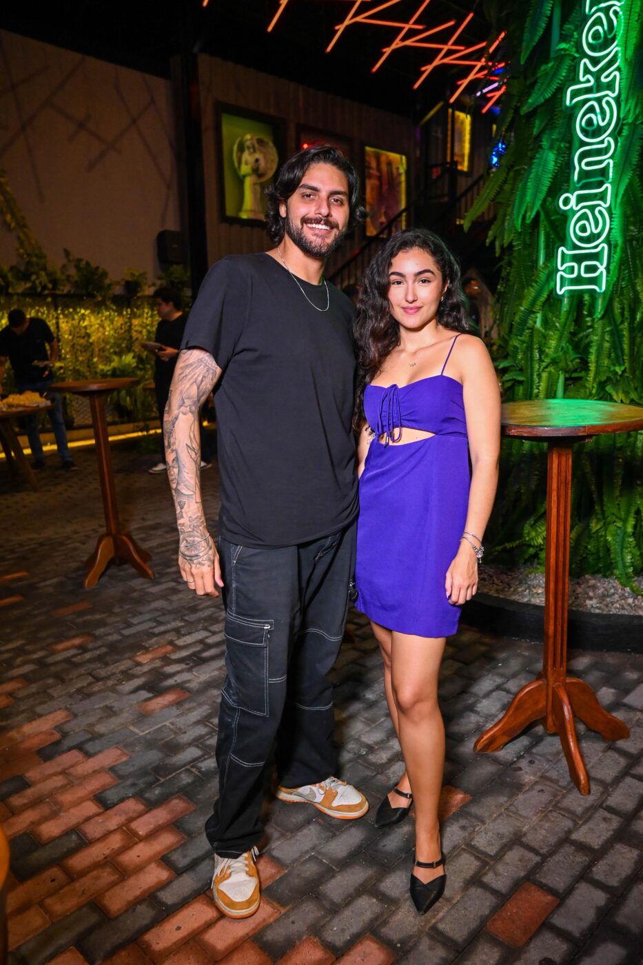 Davi Medeiros e Nathália Bulcão