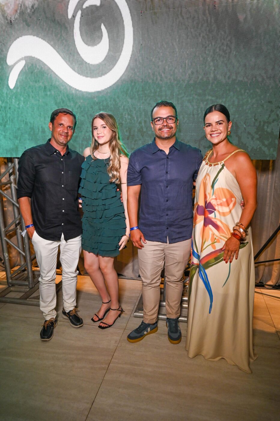 Ricardo e Amanda Neves, Lucas e Daiane Passos