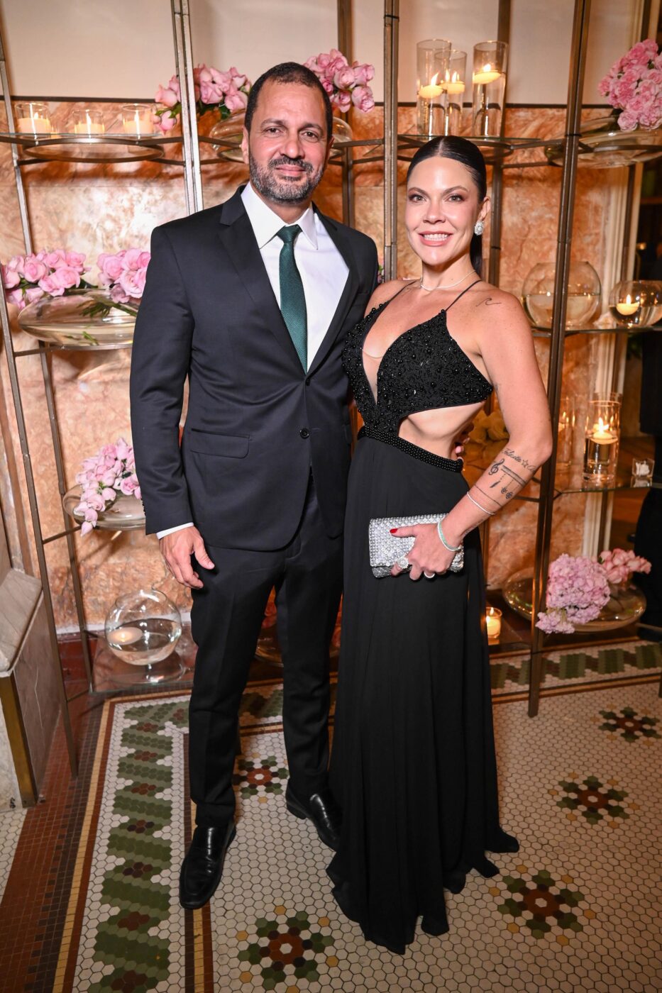 Rodrigo Andrade e Bárbara Finotti