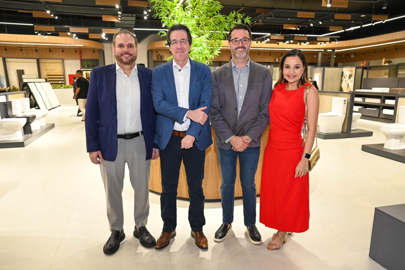 Wendell Regadas, Darks Casotti, Davit e Isabela De Brida