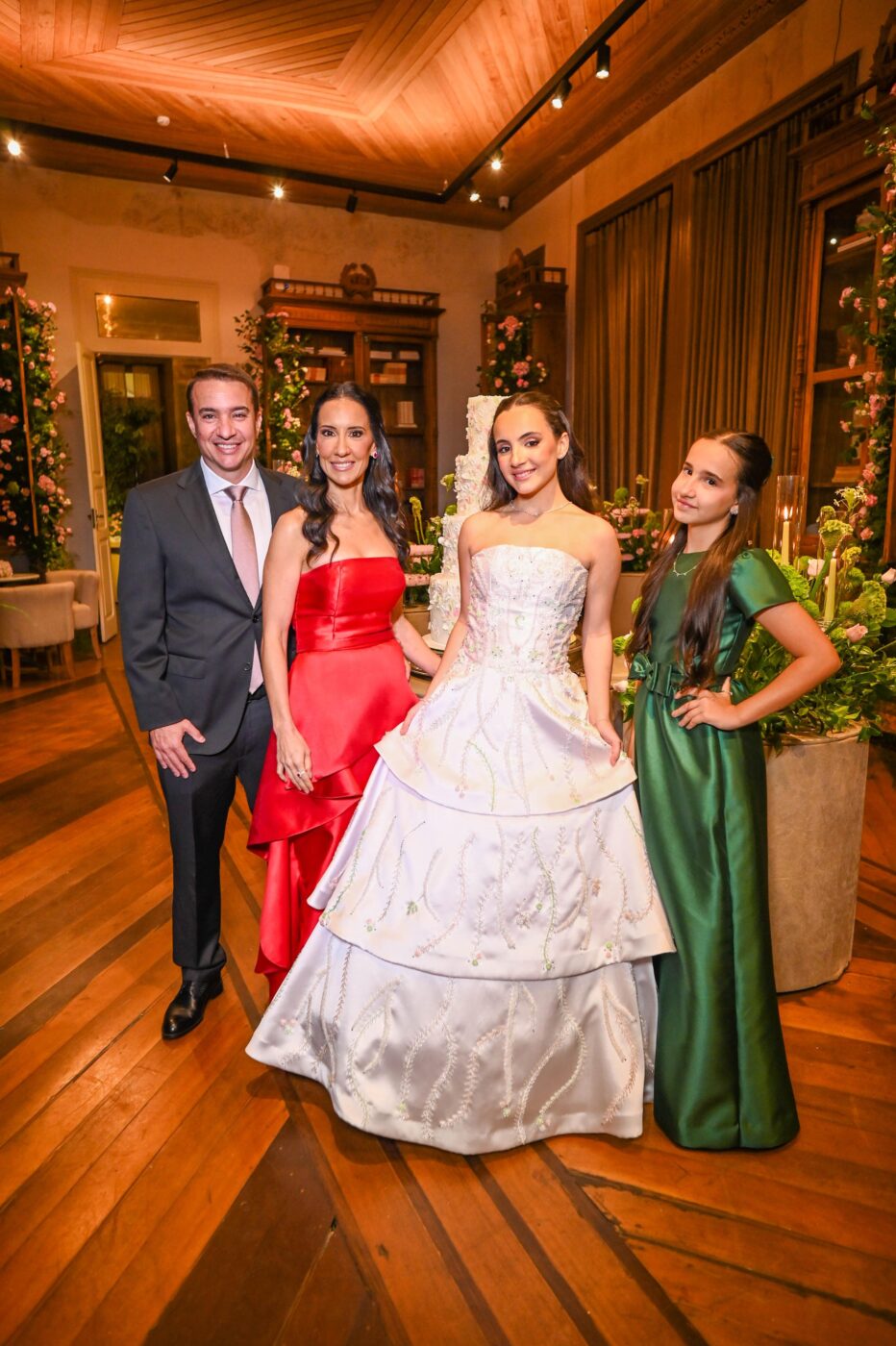 Samir Dracoulakis, Marianna Andrade, Giovanna e Rafaella Andrade Dracoulakis