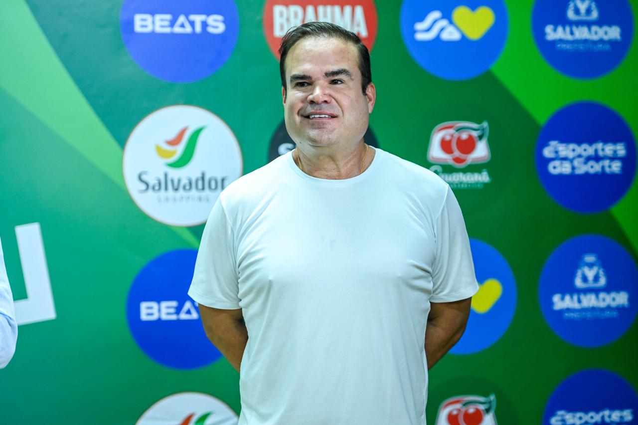 Cacá Leão