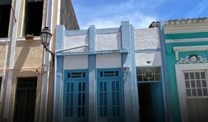 Bar voltado ao público LGBTQIAPN+ é inaugurado no Carmo, em Salvador