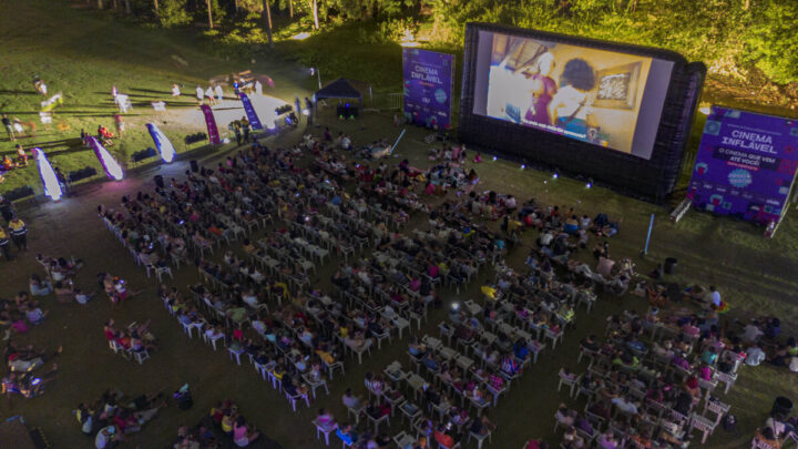 Cinema Inflável chega a Itaparica com sessões gratuitas de cinema ao ar livre