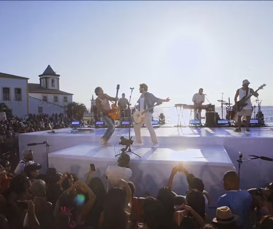 Jammil abre o verão com show gratuito na Ponta de Humaitá