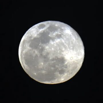 Última superlua de 2025 terá brilho máximo nesta quinta (4); veja horários e o que explica o fenômeno