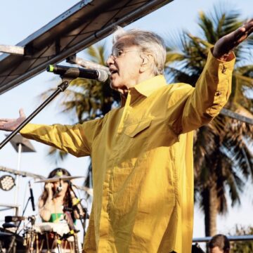 Caetano Veloso convoca ato no Rio contra decisões do presidente da Câmara dos Deputados