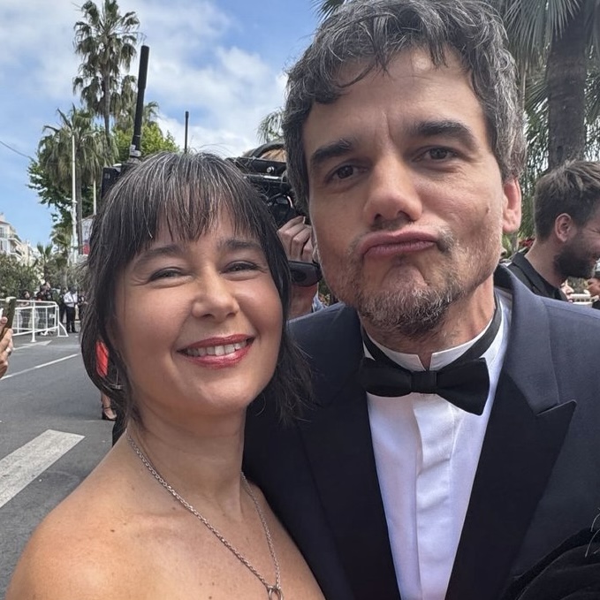 ‘Ela achou sexy’: Wagner Moura revela que conheceu a esposa usando fantasia inusitada