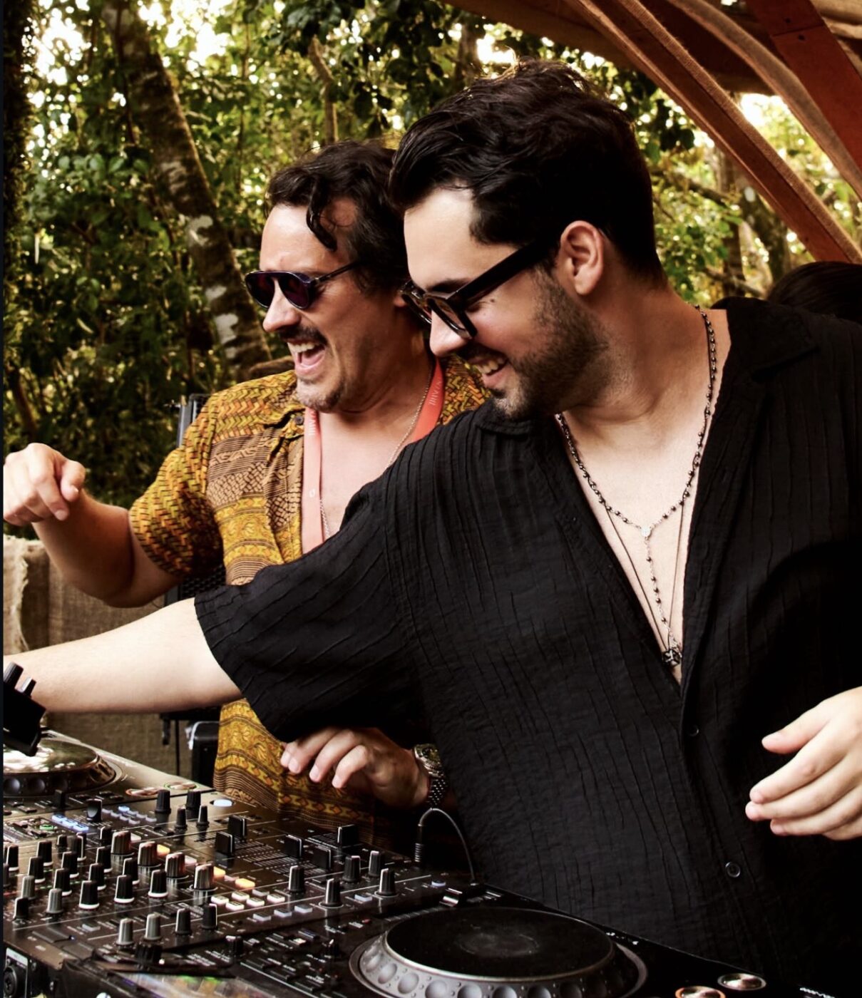 We Love Trancoso - Haute