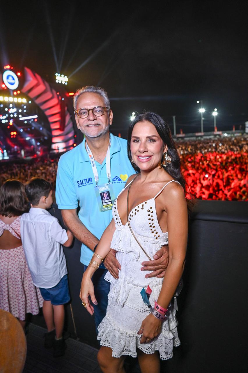 Isaac Edington e Fabrícia Teles 