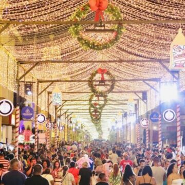 Natal Salvador 2025 começa nesta sexta (5) com o maior corredor de som e luz do Brasil