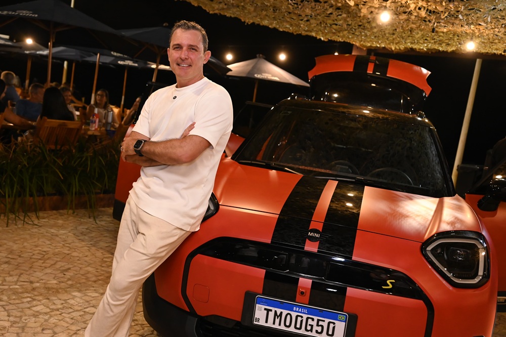 Maior campeão da MINI Challenge no mundo, Patrick Gonçalves é homenageado em Salvador