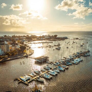 Último fim de semana do ano em Salvador será de sol forte e temperaturas de até 35 °C; confira previsão
