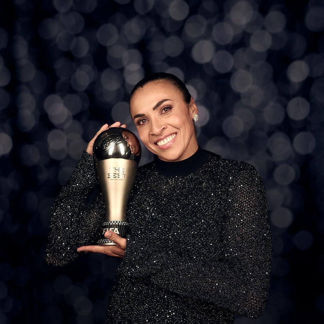 Seis vezes melhor do mundo, jogadora Marta vai ganhar homenagem especial; aos detalhes