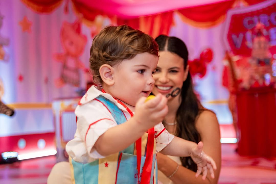 Sthefany Brito revela que filho de um ano sofreu acidente e precisou passar por cirurgia: “Muito choro e sangue”