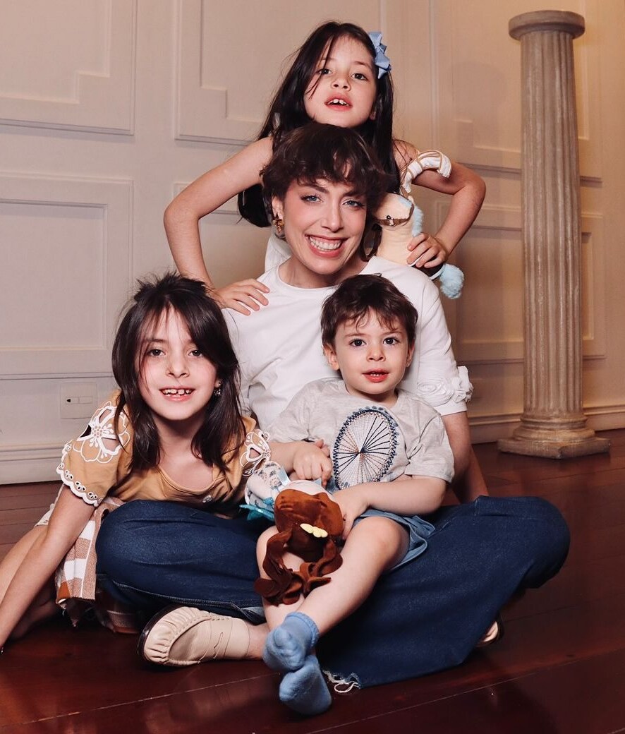 Fabiana Justus relembra processo de inseminação artificial: “Difícil e frustrante”