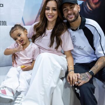 Filha de Neymar e Bruna Biancardi ganha homenagem especial do Santos: ‘Show de carisma e fofura’