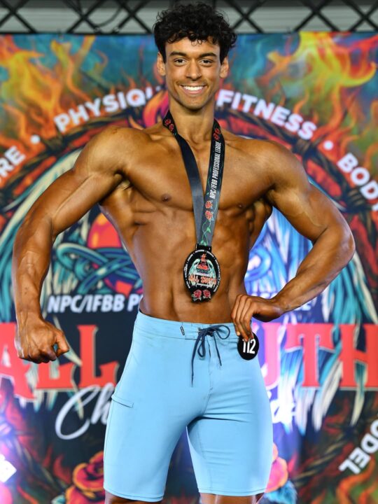 Filho de Xanddy e Carla Perez abre o jogo sobre uso de anabolizantes: “Optei por ser natural”