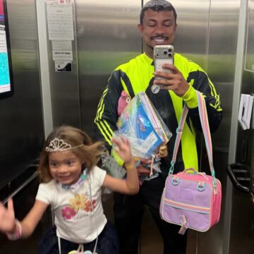 Xamã encanta ao mostrar momento fofo com a filha