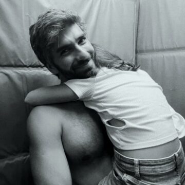 Hugo Moura compartilha momento de carinho com Maria Flor, sua filha com Deborah Secco: “Dei colo todos os dias”