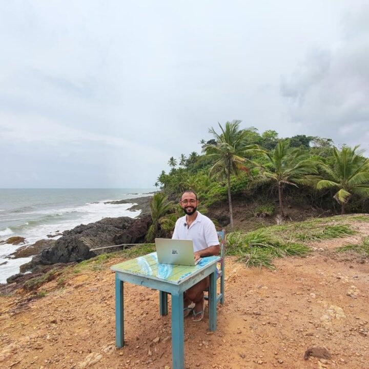 Autor de ‘Beleza Fatal’, Raphael Montes desembarca na Bahia para retiro criativo