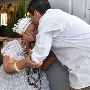 ACM Neto lamenta morte de Mãe Carmen do Gantois: “Referência espiritual, cultural e humana”