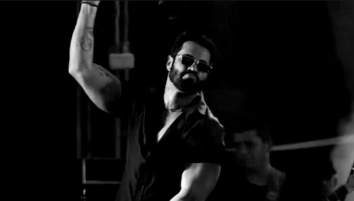 Cantor de forró morre em acidente de moto na Bahia