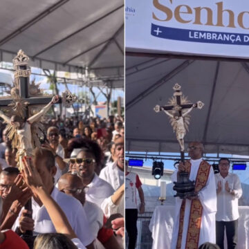 Colina Sagrada amanhece repleta de fiéis na última sexta-feira do ano