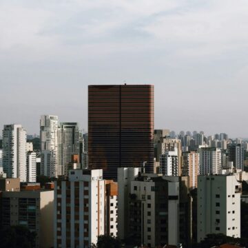 Bahia se destaca em remuneração de síndicos, mas setor enfrenta alta de custos e inadimplência