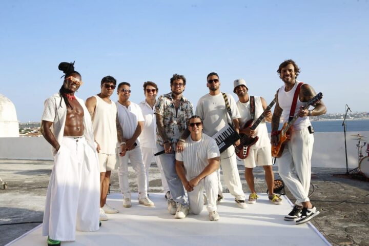 Banda Jammil abre temporada de Verão com show ao pôr do sol em Salvador