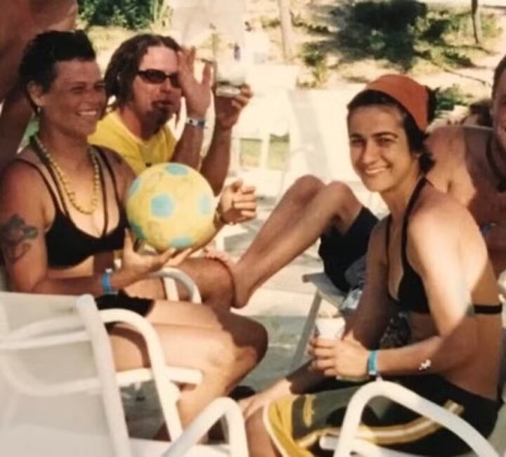 Lan Lanh abre álbum de fotos íntimas com a ex, Cássia Eller, que completaria 63 anos