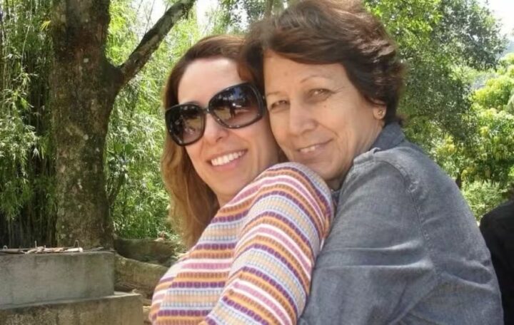 Esposa de William Bonner emociona ao falar sobre morte da mãe: ‘Que sorte a minha por tê-la chamado de mãe’