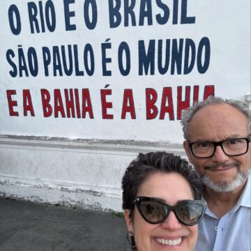 Sandra Annenberg abre álbum de fotos de viagem à Salvador ao lado do marido Ernesto Paglia: ‘Nada mais a dizer’