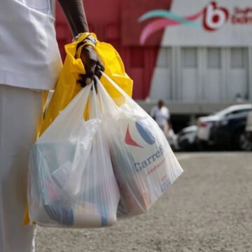 Gilmar Mendes suspende lei que obriga fornecimento gratuito de sacolas em mercados de Salvador