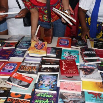 Evento literário arrecada doações para o Martagão Gesteira e celebra leitura infantil em Salvador