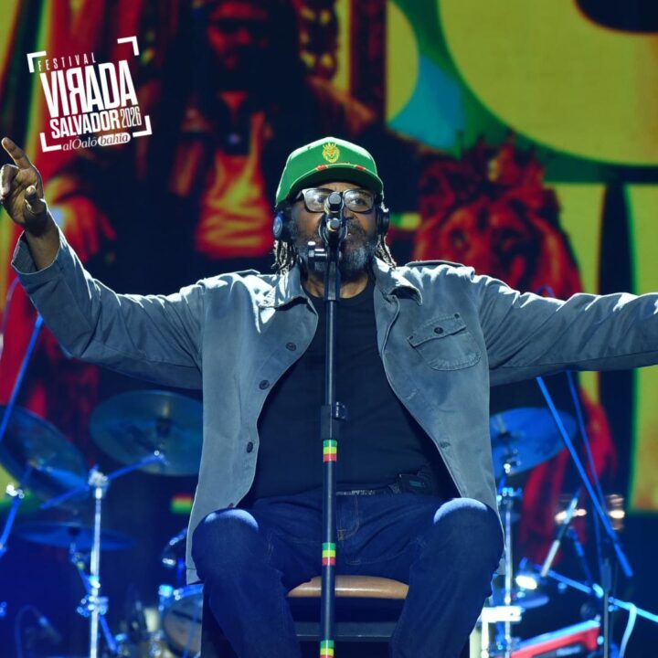 Edson Gomes leva mensagens de resistência ao Festival Virada Salvador